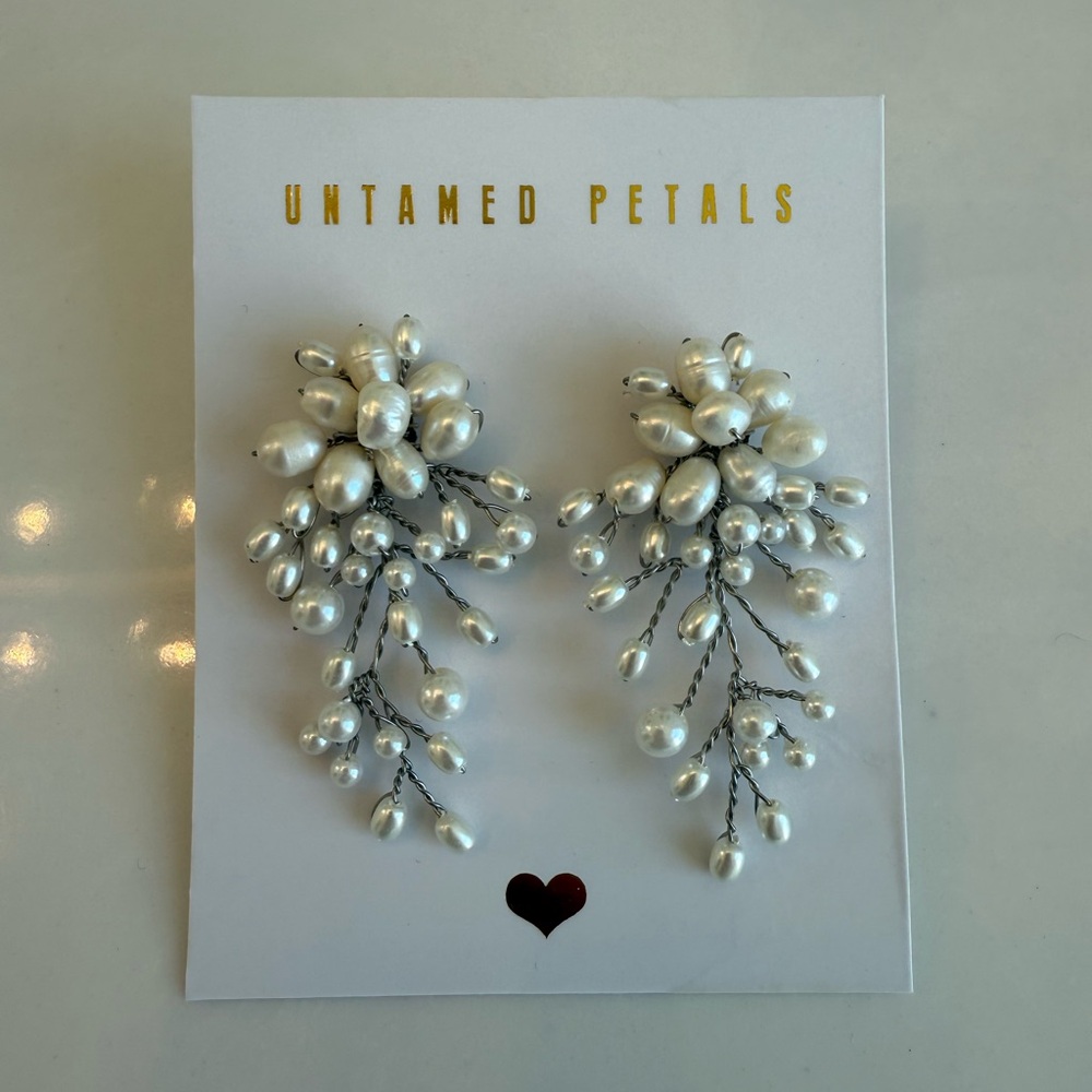 Moore Freshwater Pearl Earrings - Untamed Petals